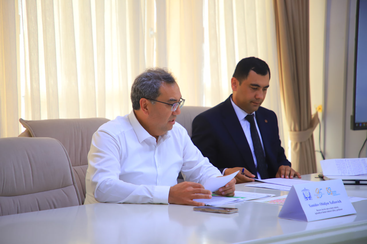Buxoro davlat universitetida rektor oldi yig‘ilishi o‘tkazildi